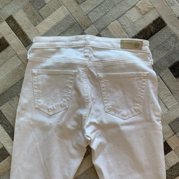 AG- the legging ankle Super skinny white jean. Size 24R - Picture 3 of 7